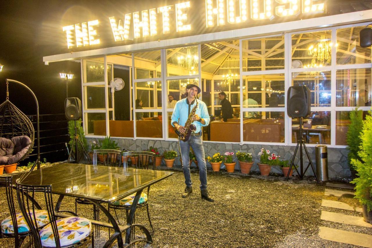 Paradise-The Whitehouse Cafe مايالي المظهر الخارجي الصورة